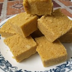 A picture of Mysore pak.