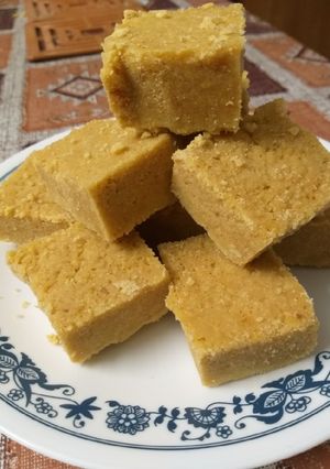 A picture of Mysore pak.