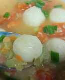 Nui sao nấu cà chua