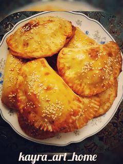عکسی از دستور پیراشکی گوشت