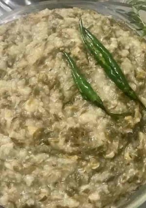 A picture of Daal Saag.