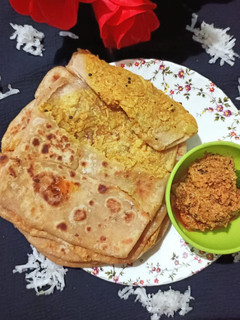 मूली के पराठे(mooli ke parathe recipe in hindi) रेसिपी मुख्य फोटो
