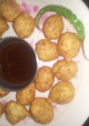 A picture of Mix daal vada.