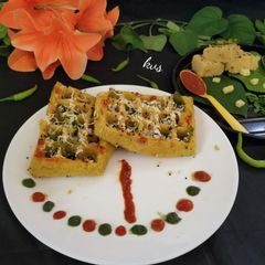 A picture of Khaman Waffle.