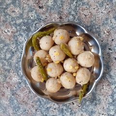 Rava balls/ semolina balls A picture of Rava balls/ semolina balls.