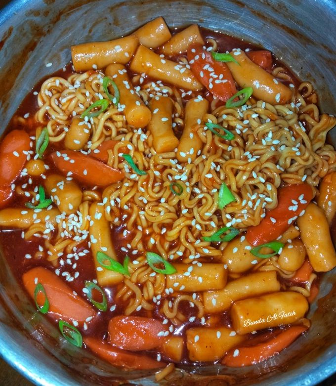 Foto resep RABOKKI (Ramen Tteokbokki)