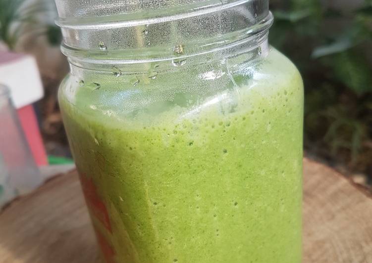 Smoothie Bayam enak terfavorite