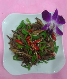 thịt ba chỉ kho cá