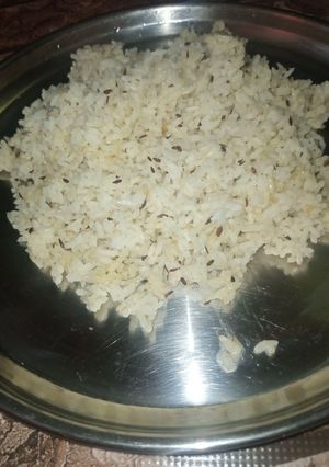 जीरा राइस (jeera rice recipe in Hindi) रेसिपी मुख्य फोटो