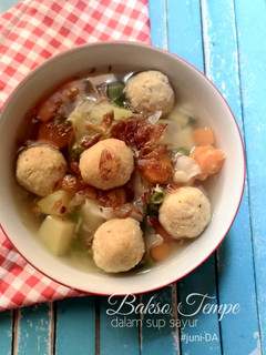 Foto resep Bakso Tempe dalam sup sayur