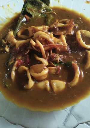 Foto resep Cumi melotot (pedes pol)