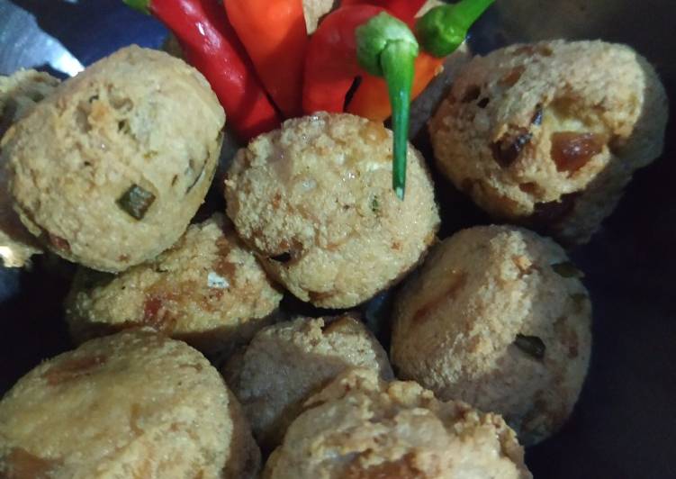 Bola jamur tahu