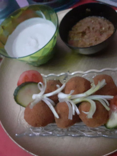 A picture of Potato chicken balls.