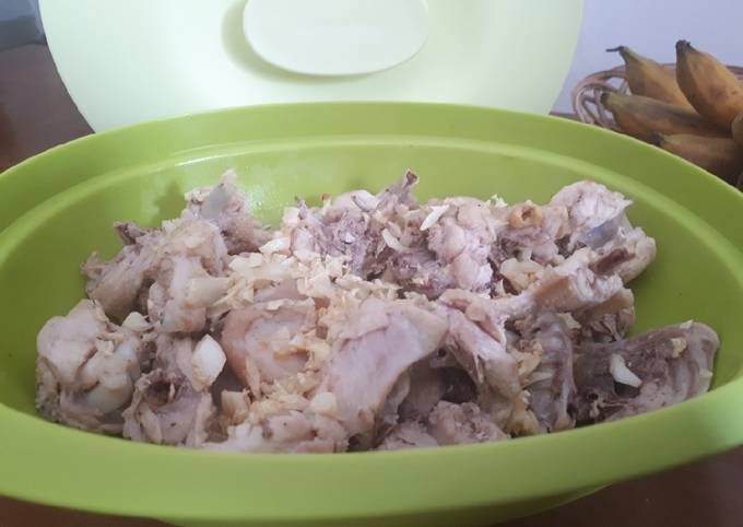 Ayam Pek Cam Ke/Ayam tim (pendamping nasi hainan)