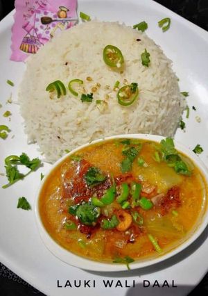 A picture of Lauki wali Daal.