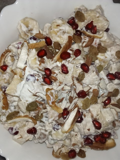 A picture of Creamy fruits and nuts.