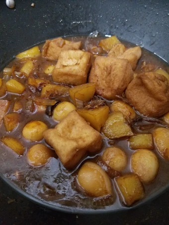 Cara Mudah Membuat Resep Semur Tahu, Kentang, Telur Puyuh yang Uenak Anti Ribet, Lezat Sekali