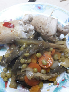 Una foto de Filete de pescado con vegetales
