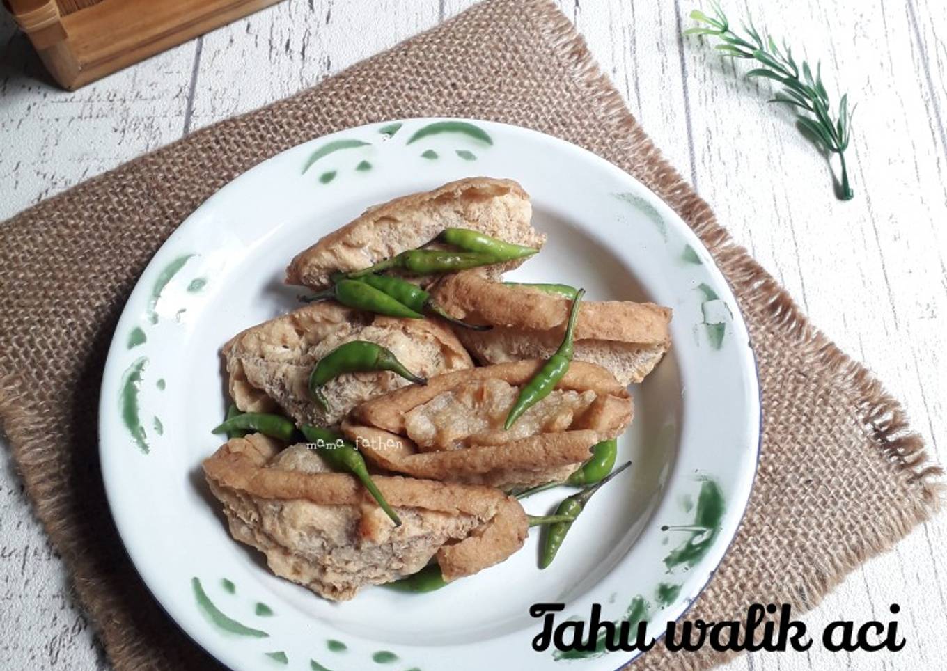 Tahu walik aci