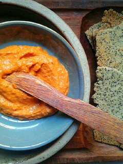 Una foto de Paté de Berenjena, Pimiento Rojo y Ajo Asados