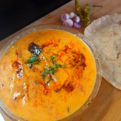 Buttermilk Curry A picture of Buttermilk Curry.