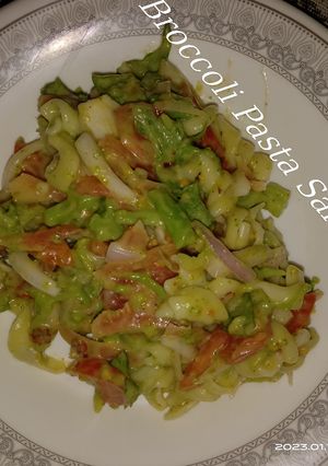 A picture of My best ever salad.