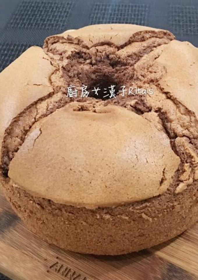 巧克力戚風蛋糕 的食譜成品照片
