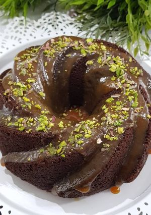 صورة لوصفة كيكة التمر بالبهارات والجوز