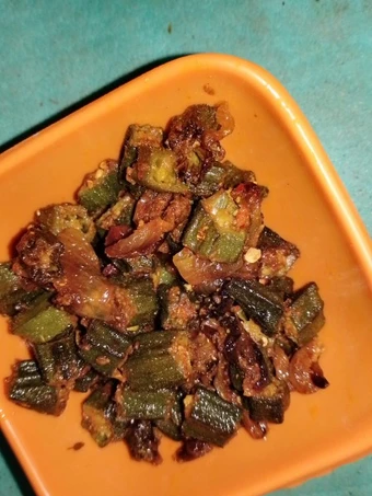 Easy Steps to Make Bhindi da pyaza which Delicious