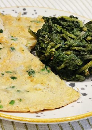 Foto de Crepioca de bacalhau com esparregado de nabiça
