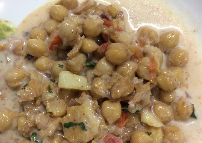 How to Prepare Favorite Dahi chana chat