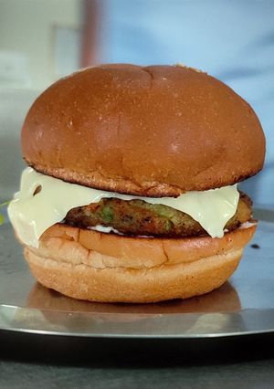 A picture of Veg Burger 📌.