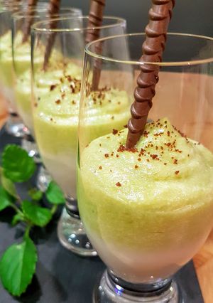 Foto principal de Aguacate en muselina de nata y yogurt!