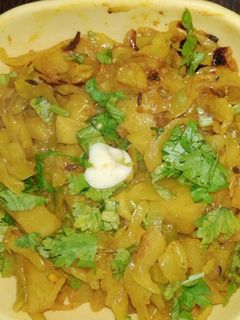 पत्ता गोभी की सब्जी (Patta Gobhi ki sabzi recipe in hindi) रेसिपी मुख्य फोटो