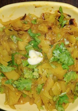 पत्ता गोभी की सब्जी (Patta Gobhi ki sabzi recipe in hindi) रेसिपी मुख्य फोटो