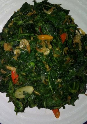 Foto resep Tumis daun singkong udang rebon