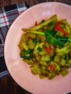 Foto resep Oseng Kikil Mercon ala Jogja
