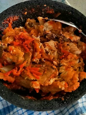 Langkah Mudah untuk Menyiapkan Resep Ayam geprek crispy sambel trasi bali yang Lezat Sekali Anti Ribet, Lezat Sekali
