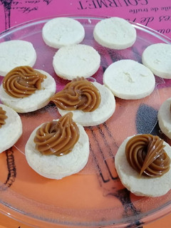 Una foto de Alfajores de maicena