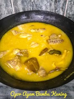 Foto resep Opor Ayam Bumbu Kuning