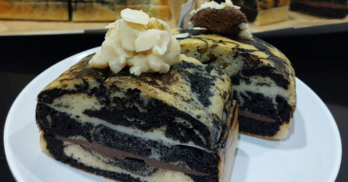 Anabolic Layered Marble Cake|High Protein, Low Calorie, Sugar Free
