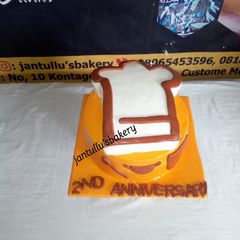 A picture of Vanilla fondant cake.