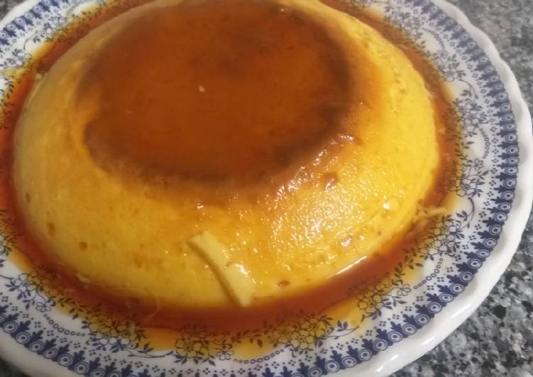 Flan de huevo en olla express