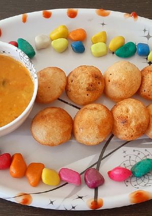 A picture of Urad dal appe.
