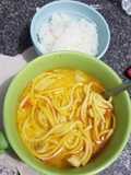 Sopa de Pollo (casera) y Arroz Blanco