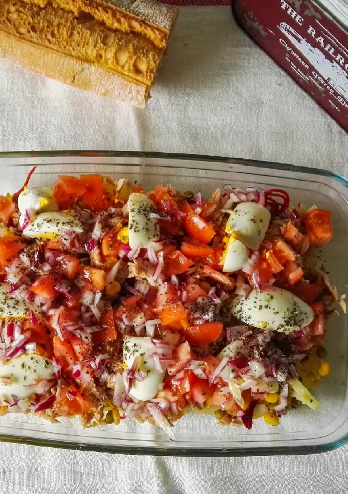 Una foto de Ensalada de patata y huevo