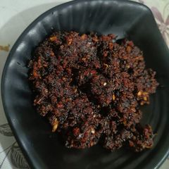 A picture of Spicy Garlic Chutney.