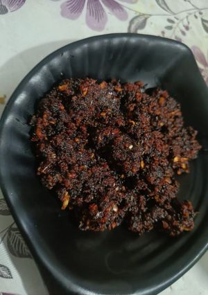 A picture of Spicy Garlic Chutney.