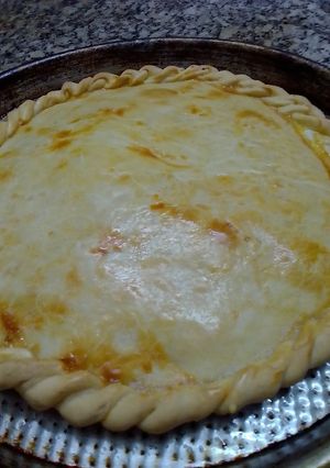 Una foto de Tarta de jamón y queso fácil
