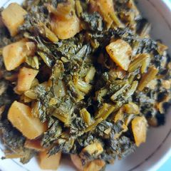 Muli/ Radish leaves sabji A picture of Muli/ Radish leaves sabji.